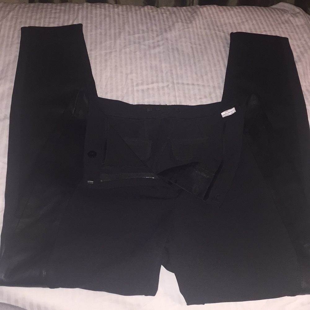 Slacks/leather/material/Size 4/5 - Picture 4 of 13
